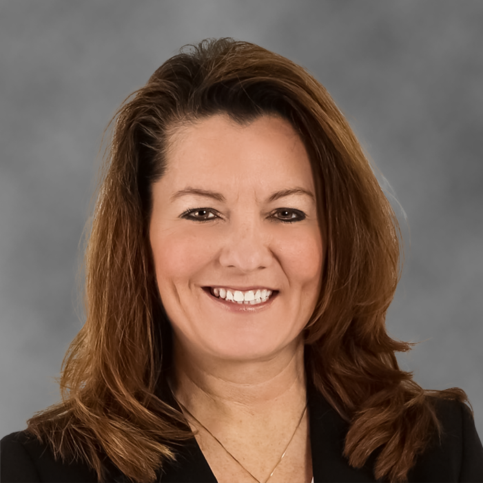 Julie Dillon, Financial Professional in Brainerd, MN